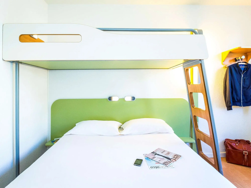 ibis budget Aubagne Paluds Agora