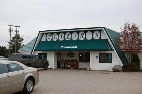 Zellars Village Inn