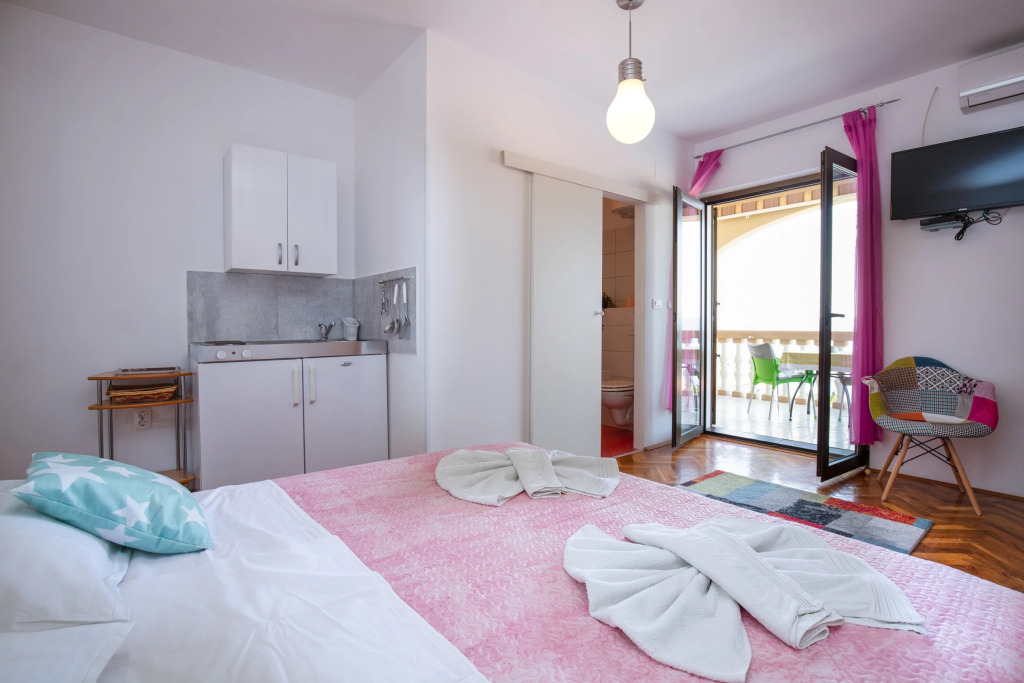 Studio Paula 1 300m From Sea