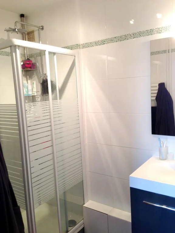 Apartment With one Bedroom in Blois, With Wonderful Lake View, Furnished Balcony and Wifi