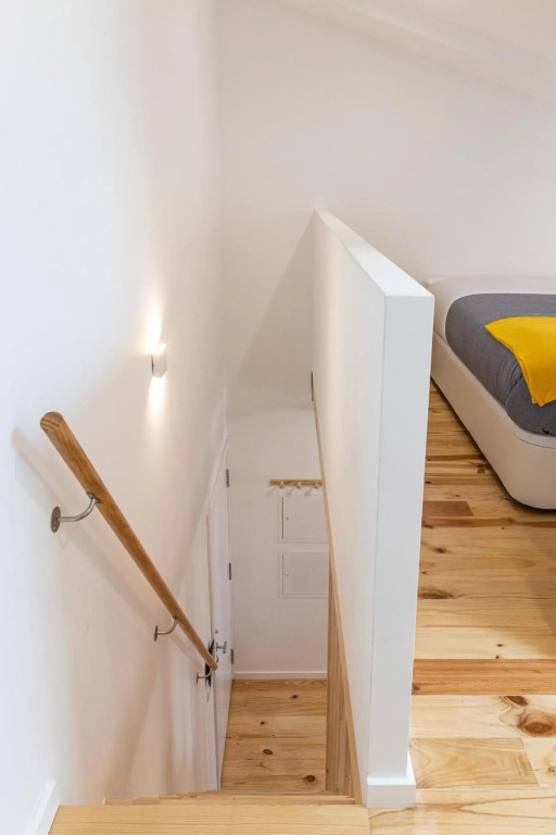 Alvaro's Charming Loft by MP