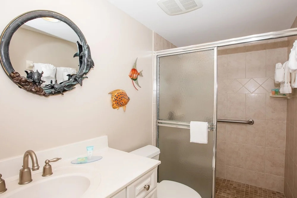 Sundial B406 - 2bd/2b With Gulf Views. 2 Bedroom Condo