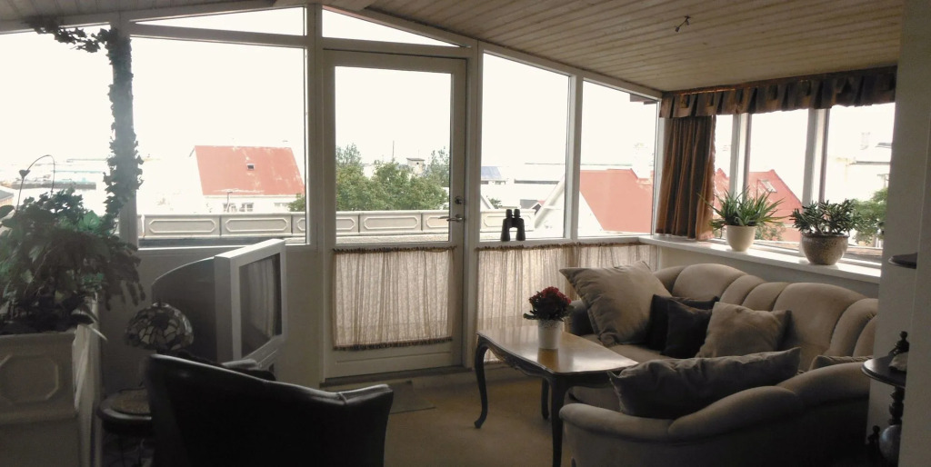 Three Sisters Studio Apartments