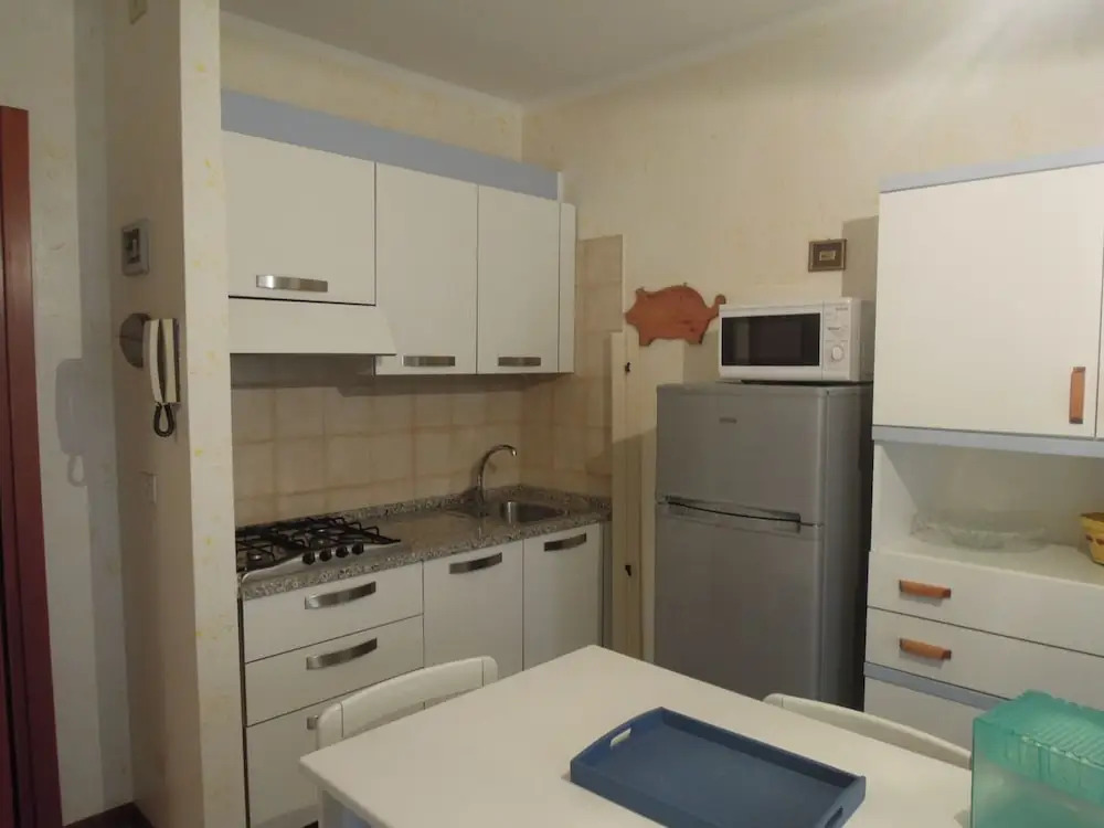 Lovely Holiday Apartment With sea View