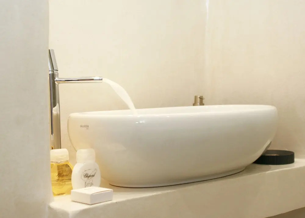 Esperia Luxury Suites