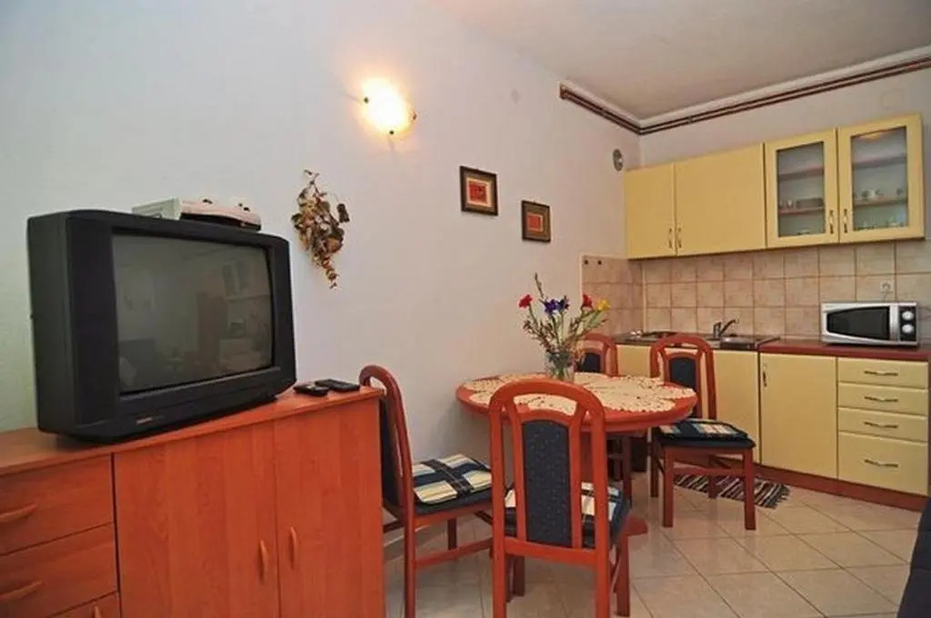 Apartments Jerimih - 120 m from sea