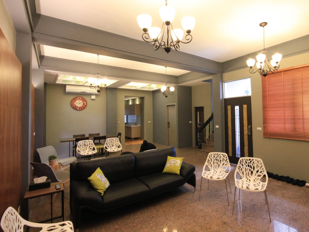 Bollinger Hotel