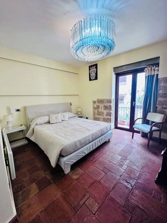 Domus Privé - Elegant Rooms with Duomo View