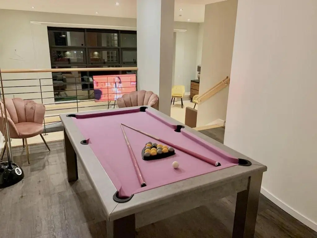 Glasgow City Centre G1 PENTHOUSE with RiverViews - Duplex (4 Bedrooms, 3 Bathrooms, Kitchen, 1 Living room, 1 Dining room, 2 Terraces, Triple Garage 3 Parking spaces 'e-charging', Top Floor, 2050 sq ft, Merchant City)