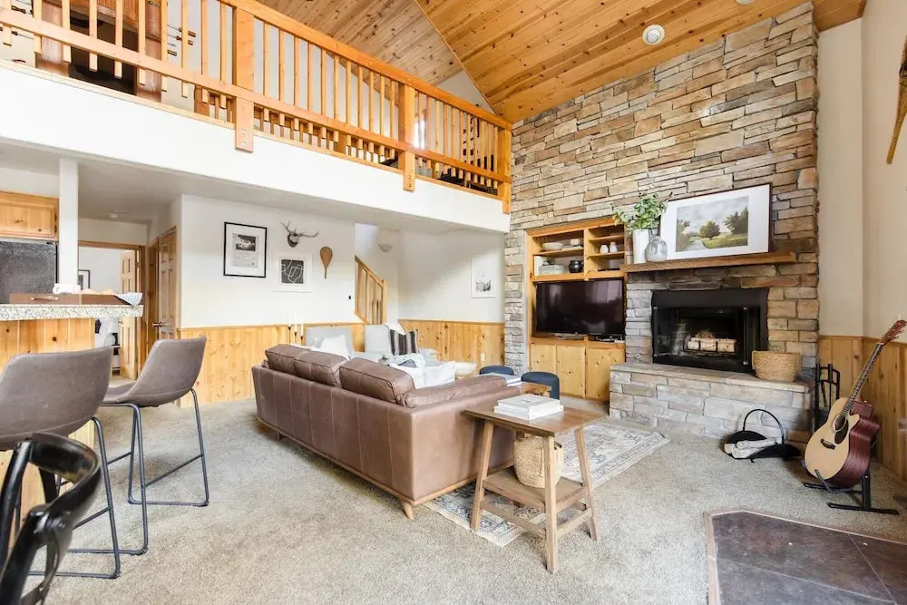 Summit Cabin 2 - Jackhorn
