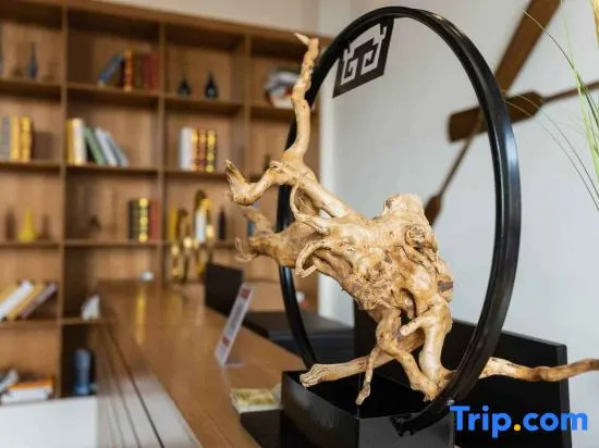 Fuxian Lake Yunxi Coast Homestay
