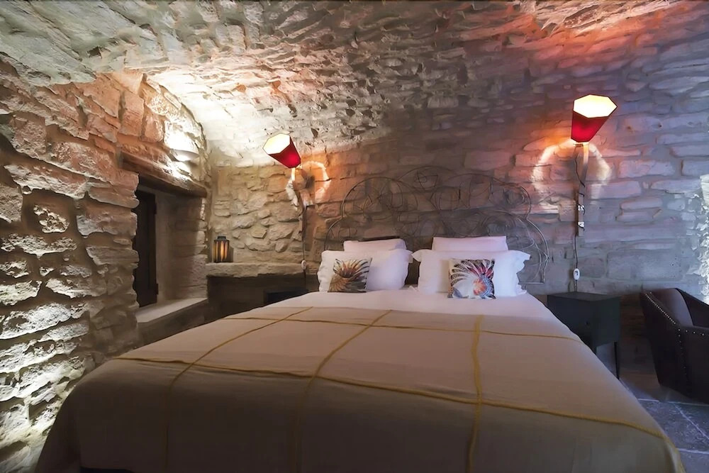 La Maison du Passage - Chambres - Suites premium, Spa, Piscine et Restaurant