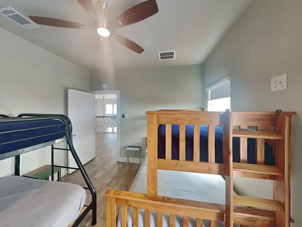 Seaside Eden by Ryson Vacation Rentals