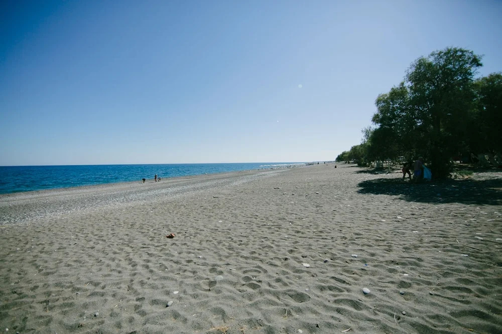 Evi's Sea View Villa