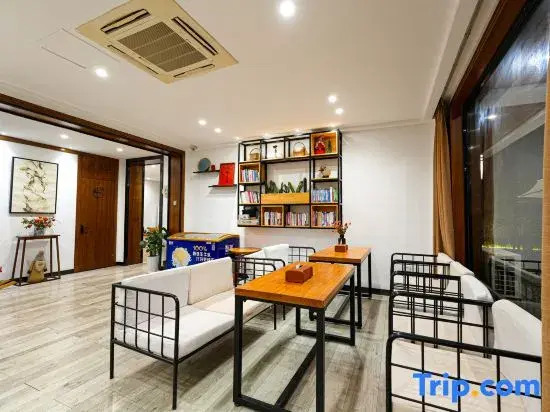 GuCHI Luxury Mountain B&B