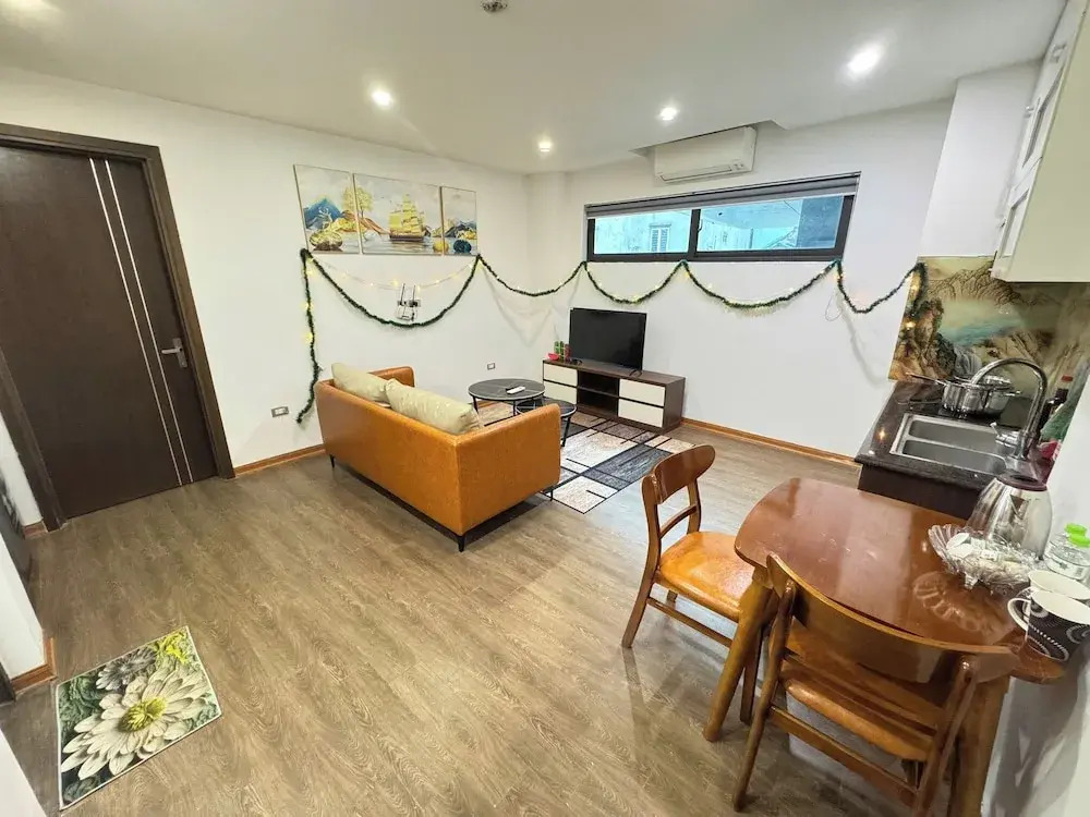 Tay Ho Apartment