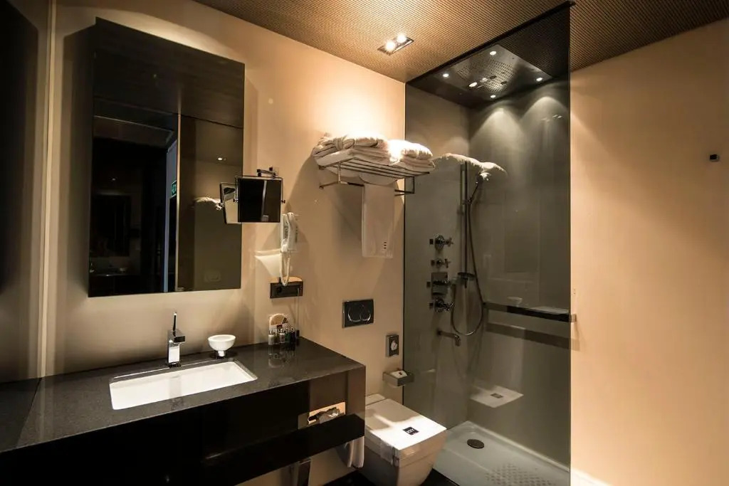 Key Hotel
