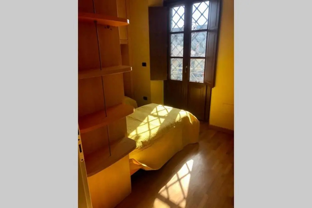 Bella casa vicino alla grotta giusti.