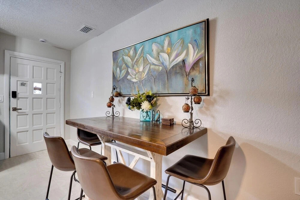 2 Bungalows in Redington Shores! Steps to Beach