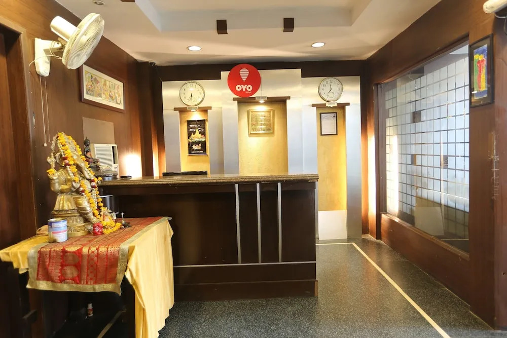 OYO 7075 Hotel Oakland