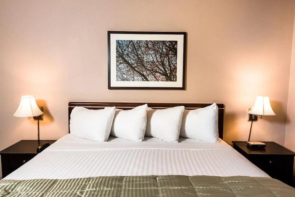 Habitat Suites