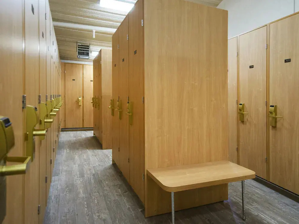 Bronze Tree Condominiums by Mountain Resorts