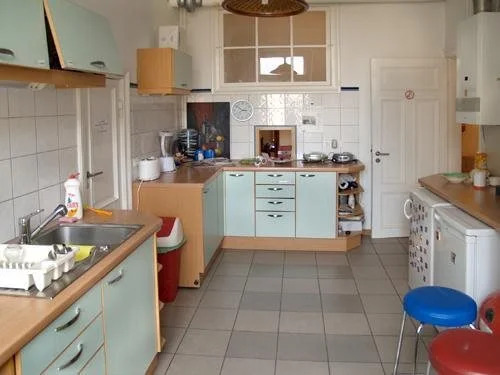 Funky Backpackers Hostel & Apartments