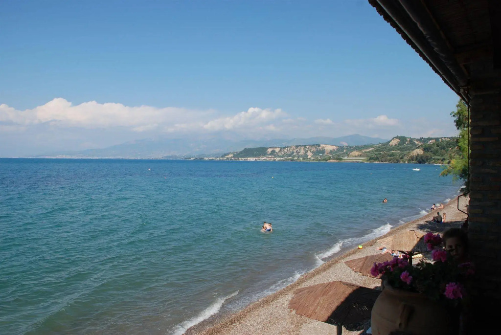 Castella Beach