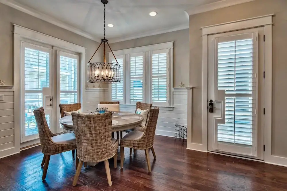 Beach Retreat 3 Bedroom Condo By Coastal Dreamin