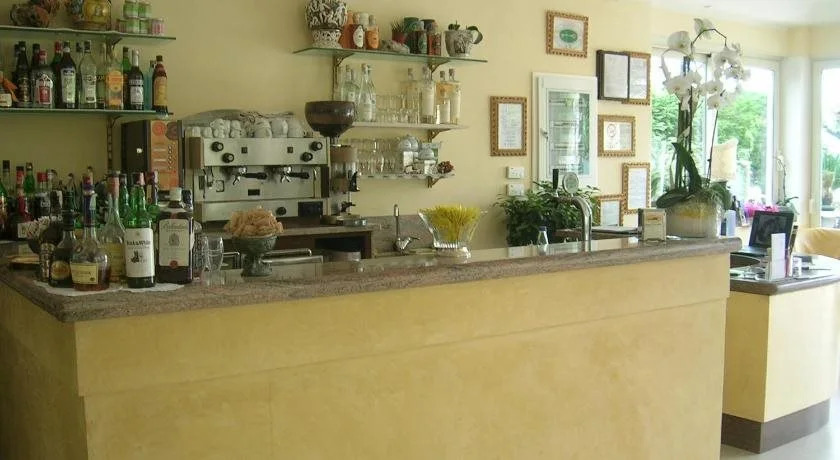 Hotel Ariella