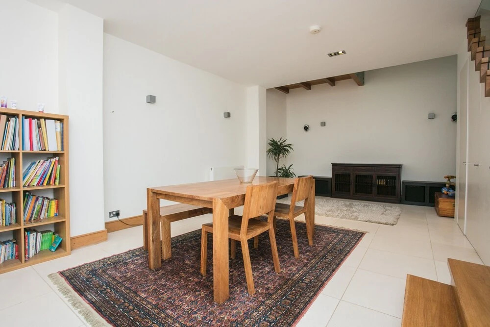 3 Bedroom House in Holland Park