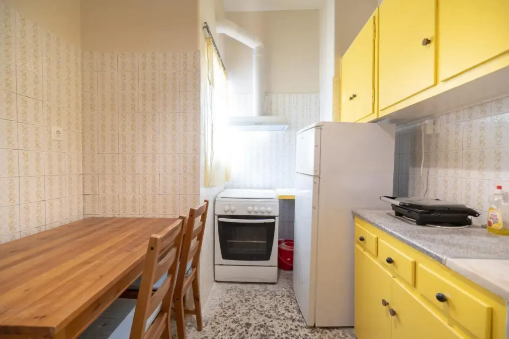 Acropolis Athens 1 bedroom 6 persons apartment.