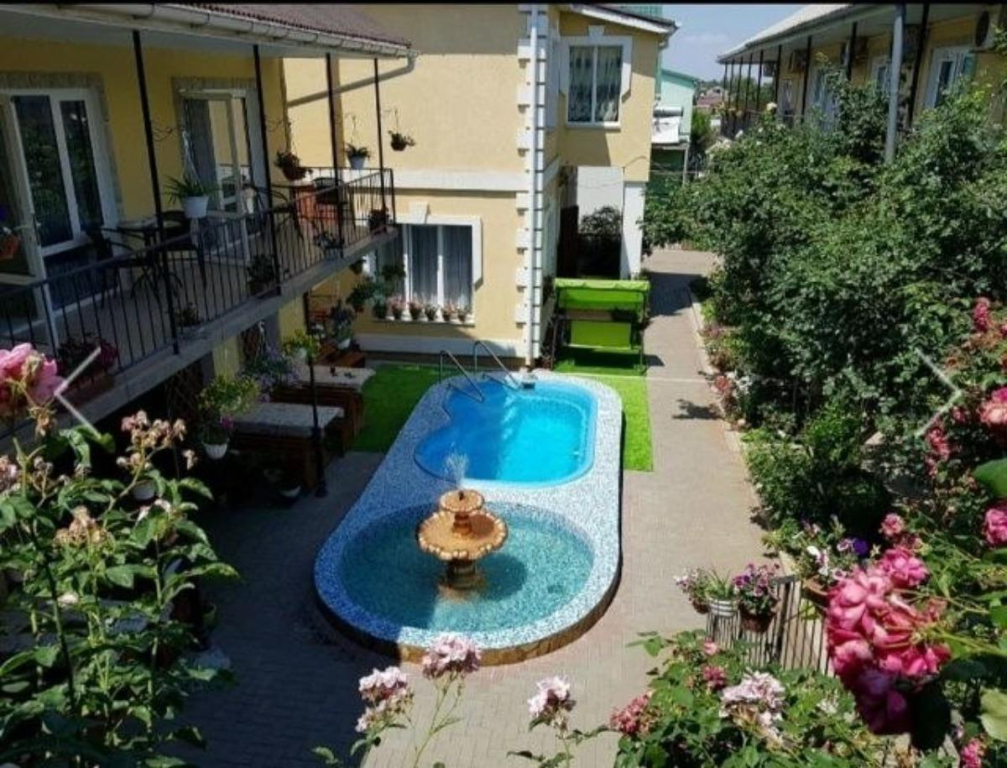 Премьера
