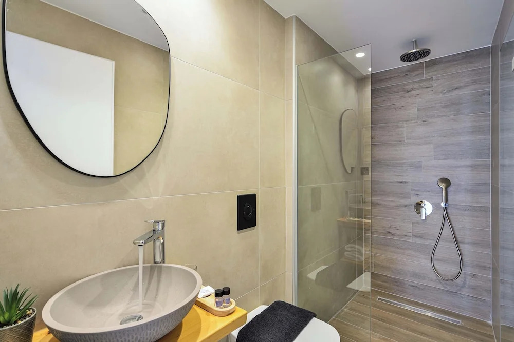 Eloque Simple living space