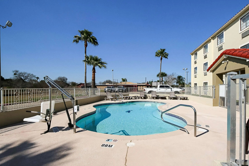 Quality Inn Kingsville Hwy 77