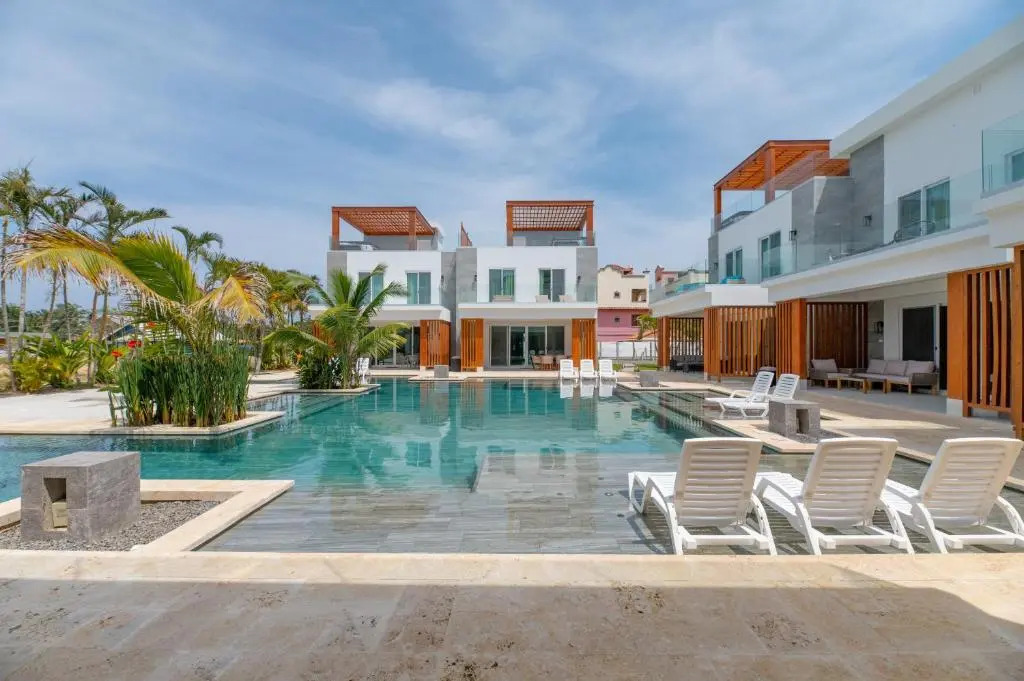 Ocean One Roatan