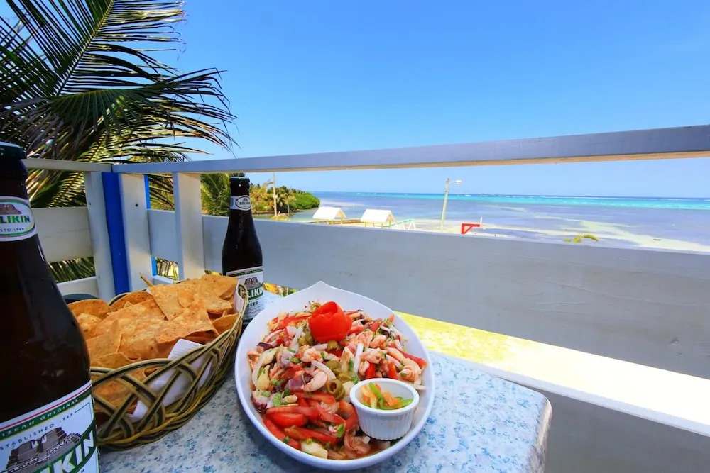 Hotel Royal Blue & Golf Cart Rental