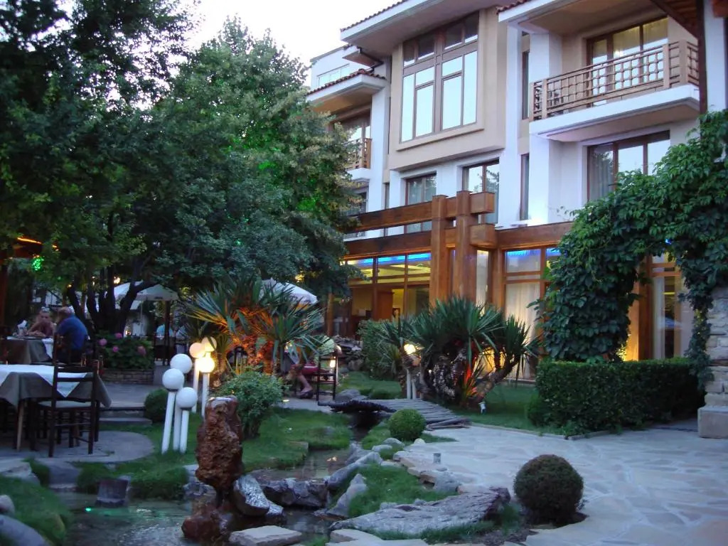 Bozukova House