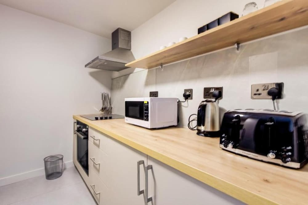 Stylish 2BR Apartment in Leicester Square