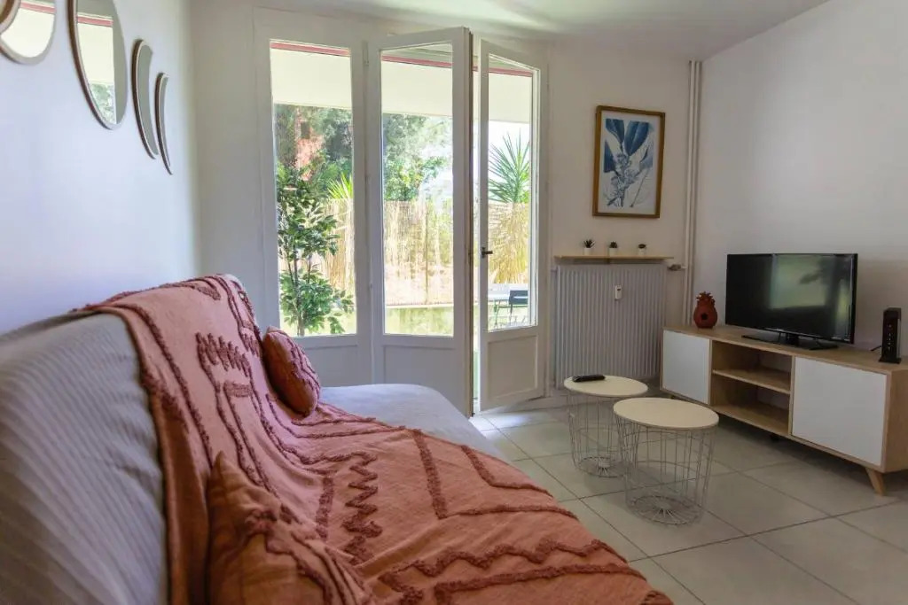 Maxbnb - T2 48m2 - Terrasse 30m2 - WiFi Fibre