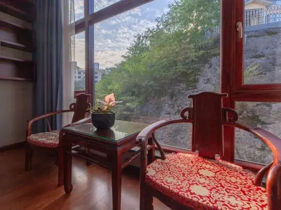 Zhangjiajie Yixiang Theme Hotel