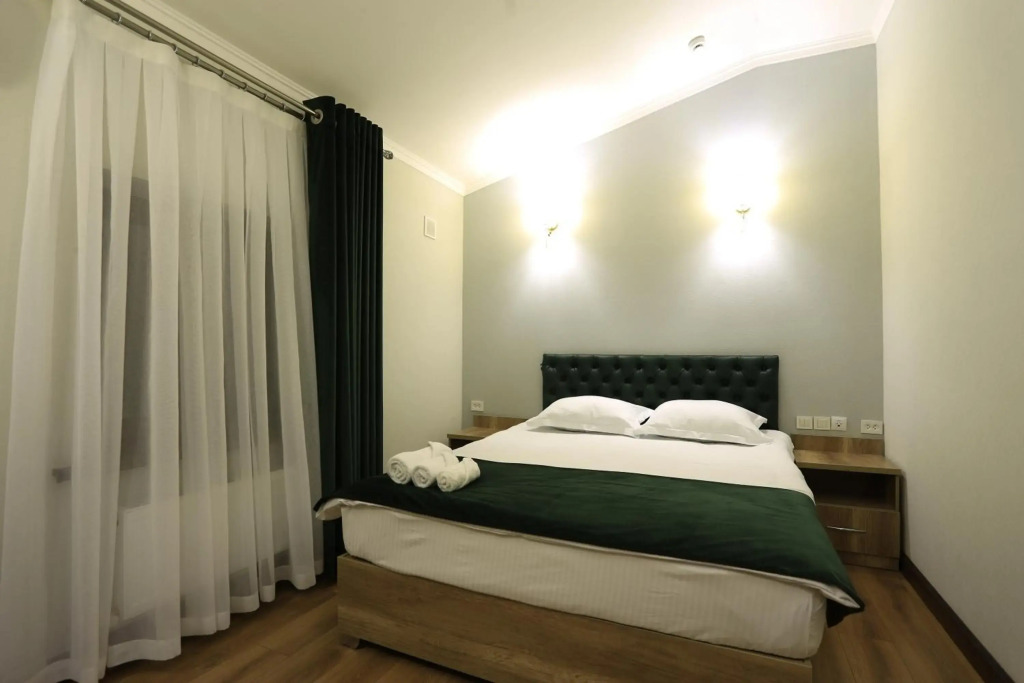 Elite Hotel