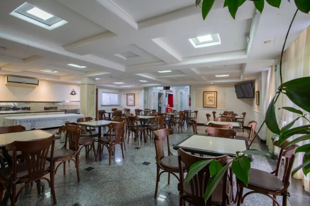 Hotel Apollo