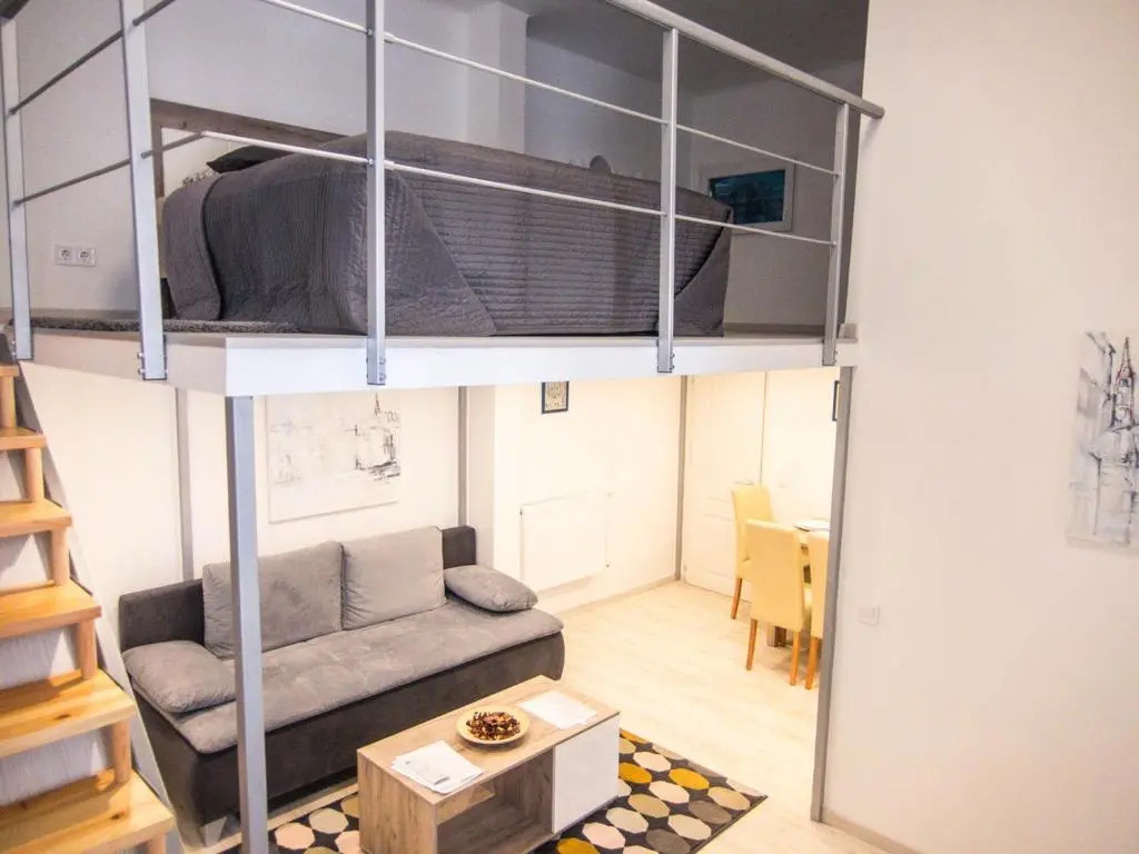 Goldcentral Apartments - Stylish Apartments - Wine Tasting Access