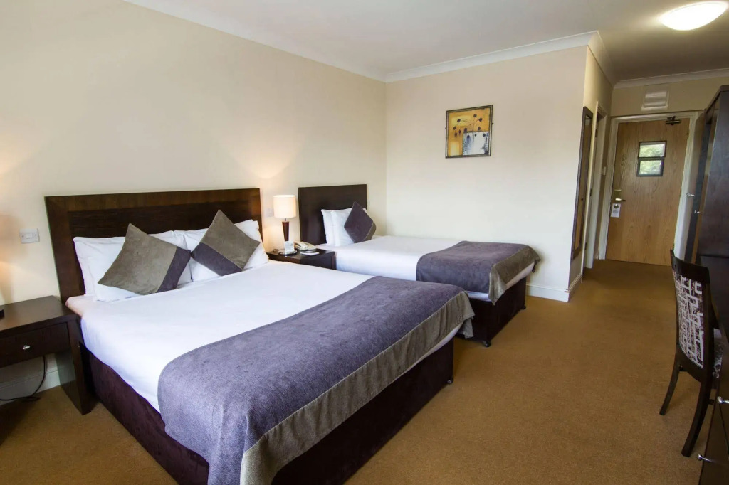 Clybaun Hotel