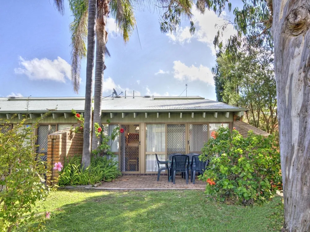 Bay Parklands, 4/2 Gowrie Avenue