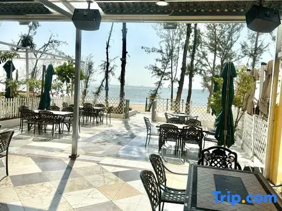 Yihai Homestay