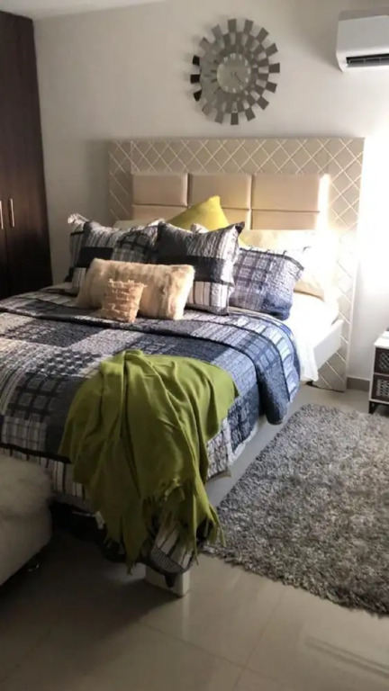 Tivoli 3 Bedroom Apartment, Near Buenavista.
