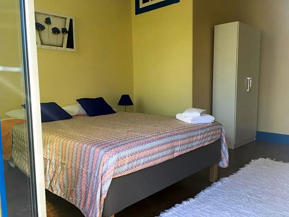 Aveiro Train Guesthouse
