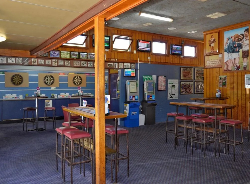 Brolga Hotel Motel